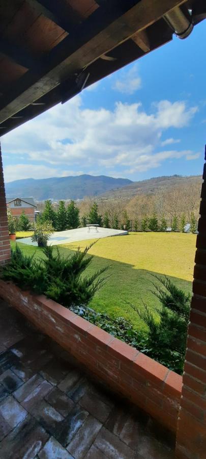 View Cozia Villa Calimanesti Luaran gambar